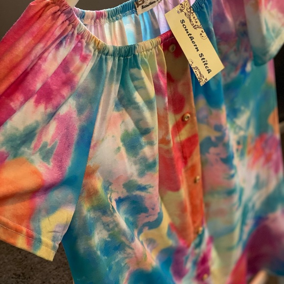 Southern Stitch Tie Dye Size L - Picture 2 of 2